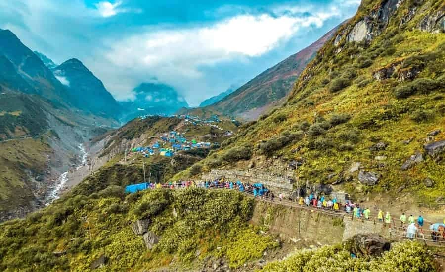 Kedarnath Trek Package